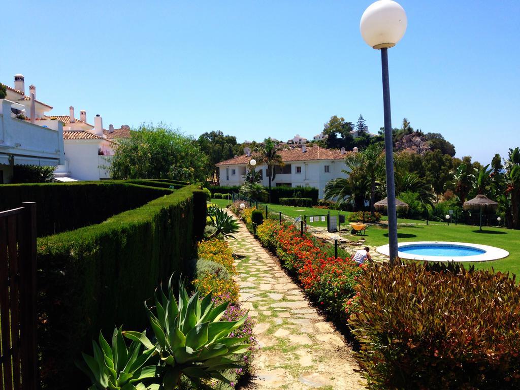 Bahia De Casares Leilighet Estepona Eksteriør bilde