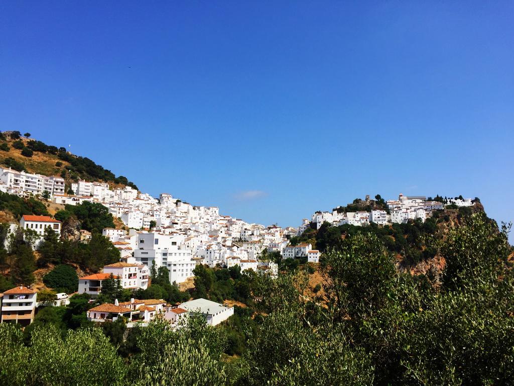 Bahia De Casares Leilighet Estepona Eksteriør bilde